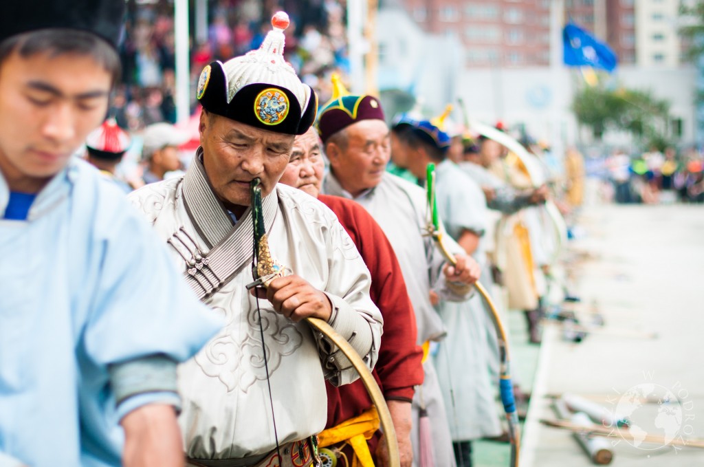 Festiwal Naadam w Ułan Bator, Mongolia - łucznictwo