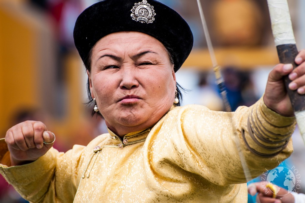 Festiwal Naadam w Ułan Bator, Mongolia - łucznictwo