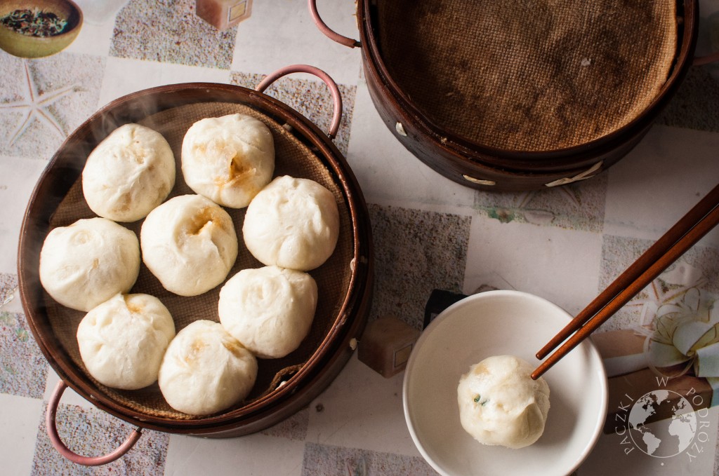 Chińskie pierożki baozi, jedzenie w Chinach