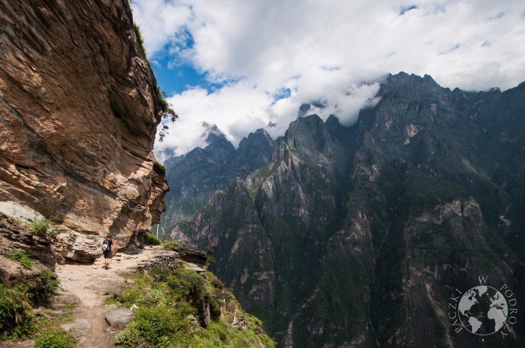 trekking w Wąwozie Skaczącego Tygrysa, Chiny